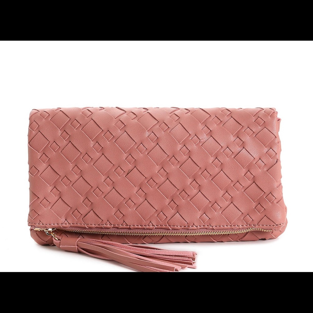 Urban Expressions Isolde Clutch